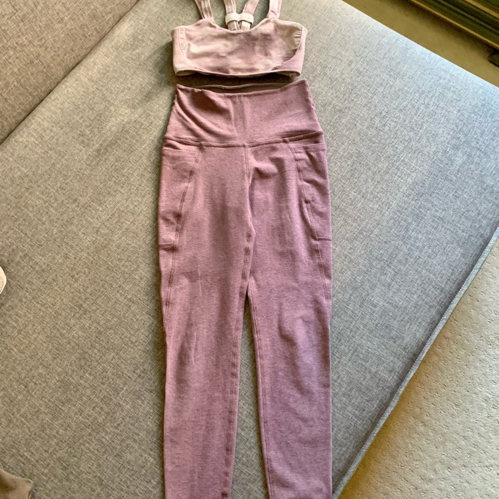 BEYOND YOGA & FREE PEOPLE Set - Picture 3 of 6